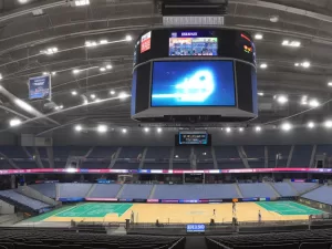 SMD Screens in Sports Arenas: Enhancing the Spectator Experience